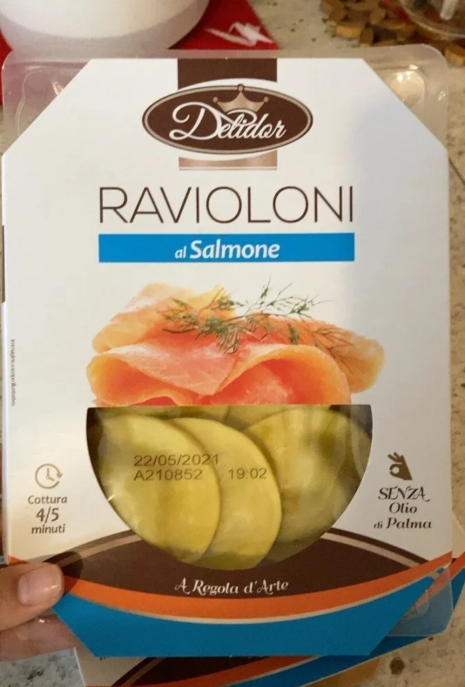 Ravioloni al salmone