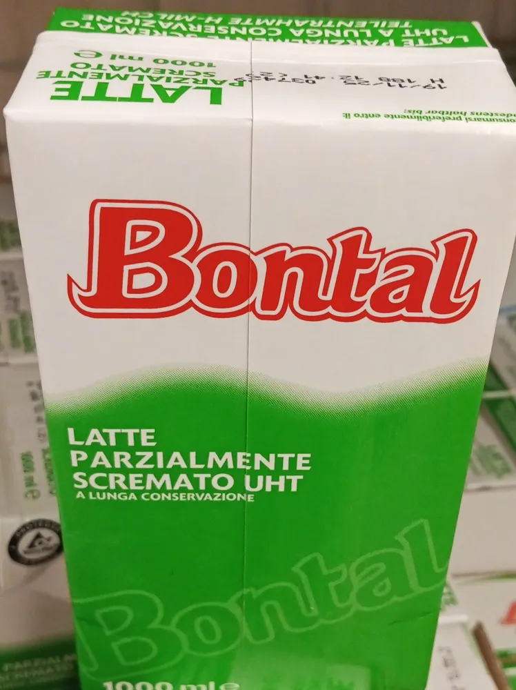 Latte parzialmente scremato