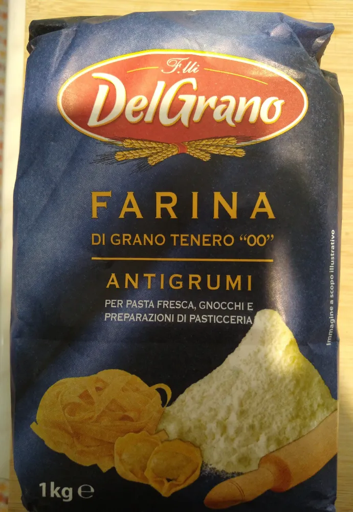 farina do grano tenero '00' antigrumi
