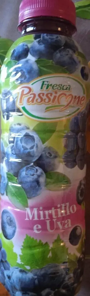 Bevanda al gusto di mirtillo e uva