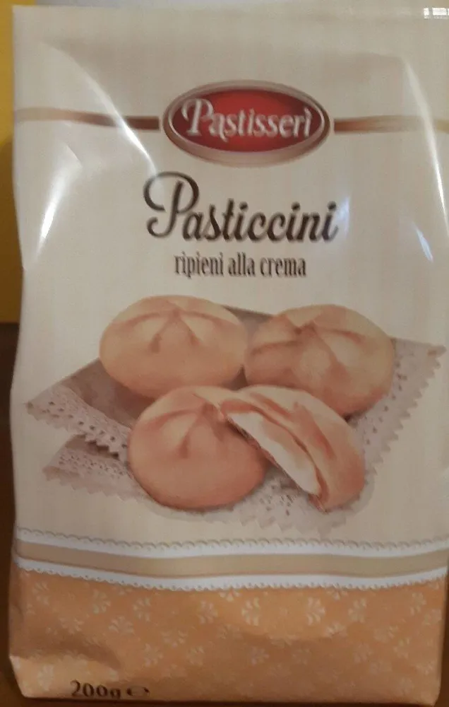 Pasticcini ripieni alla crema