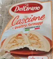 Cascione ai quattro formaggi