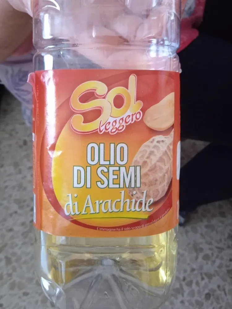 Olio di semi di arachidi