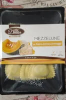 Mezzelune con Zucca e Crema di formaggi