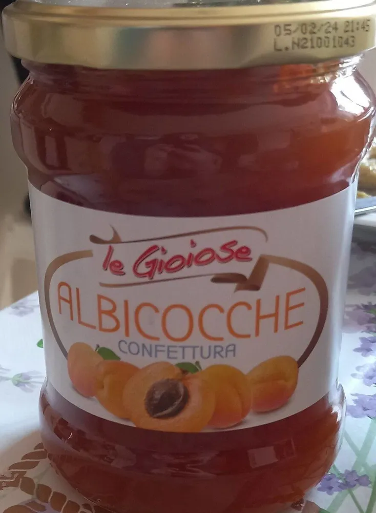 Albicocche confettura