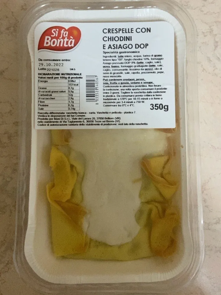 Crespelle con chiodini e asiago dop