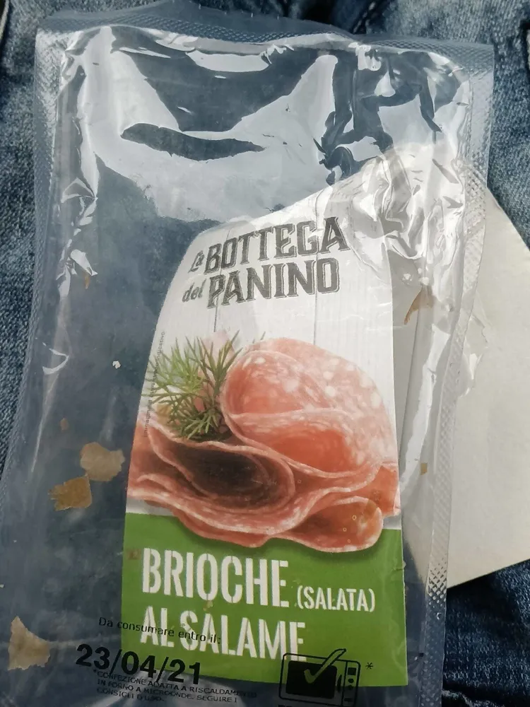 Brioche al salame