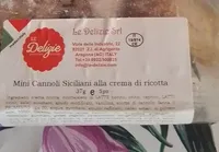 Mini cannoli siciliani alla crema di ricotta