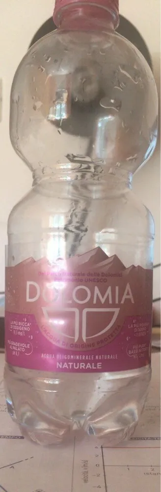 acqua naturale