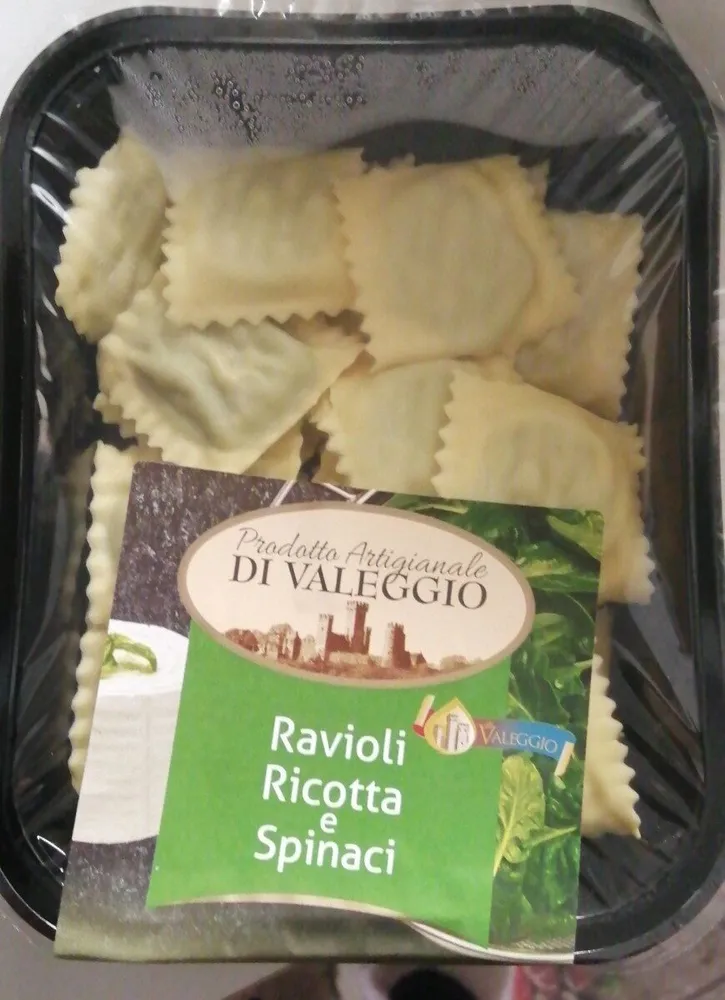 Ravioli ricotta e spinaci