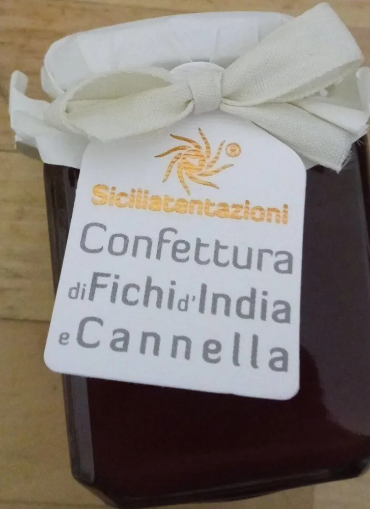 Confettura di fichi d'india e cannella
