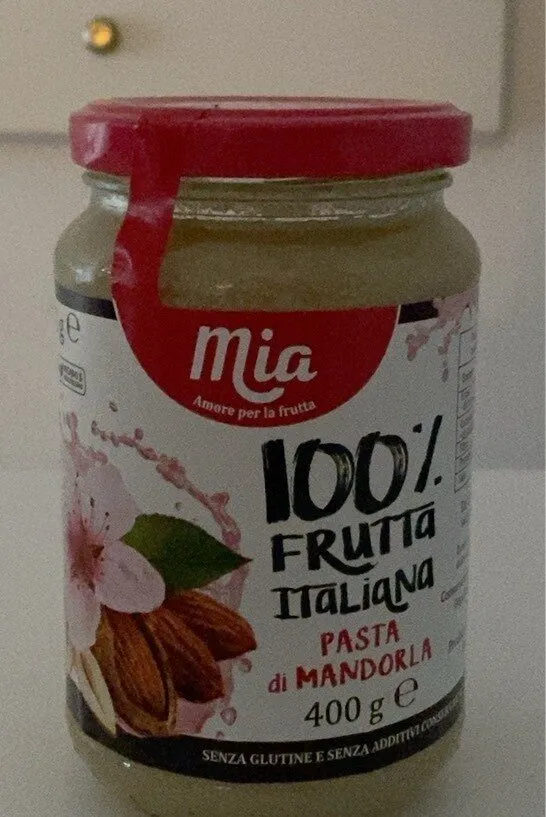 Pasta di mandorla