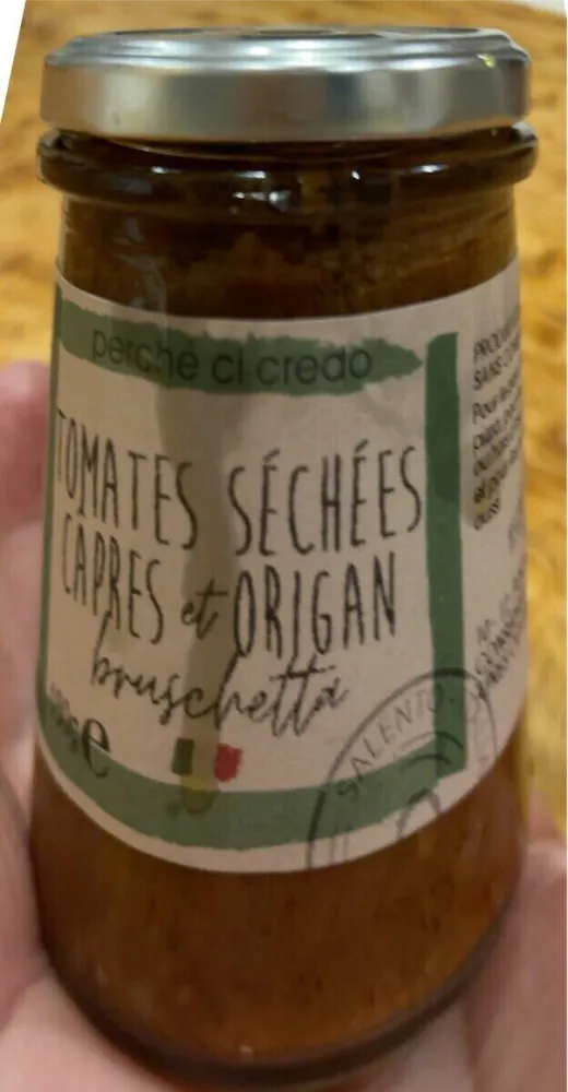 Bruschetta de tomates séchées câpres et origan