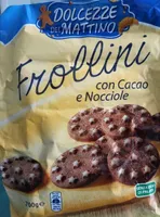 Frollini con cacao e nocciole