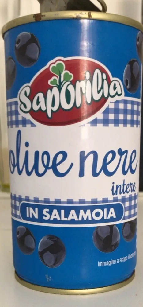 Olive nere intere in salamoia
