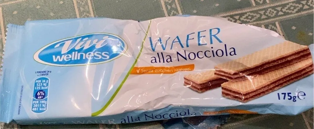wafer alla nocciola