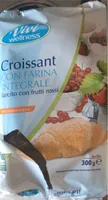 croissant con farina integrale farcito con frutti rossi
