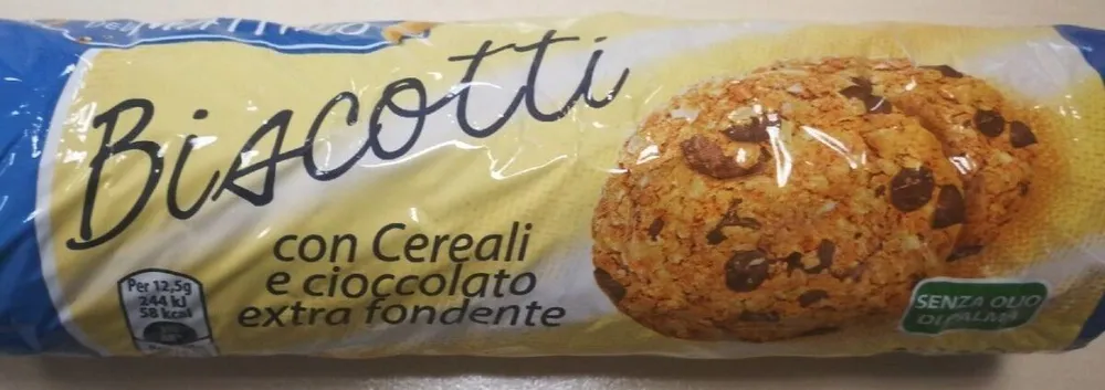 Biscotti con cereali e cioccolato extra fondente
