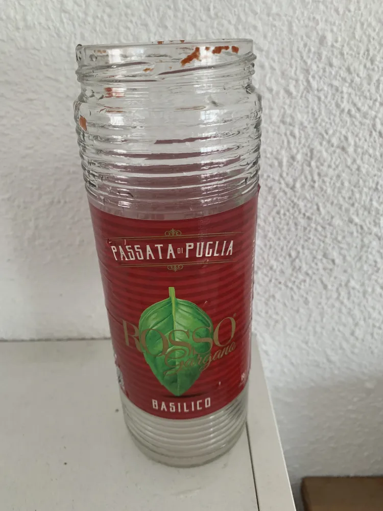 Passata di Puglia al basilico