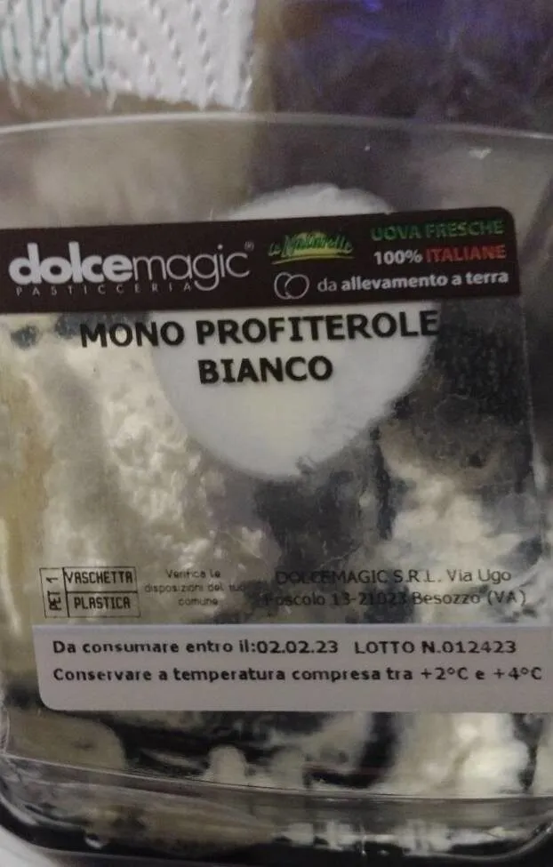 Mono profiterole bianco