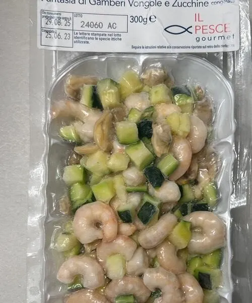 Fantasia di gamberi vongole e zucchine