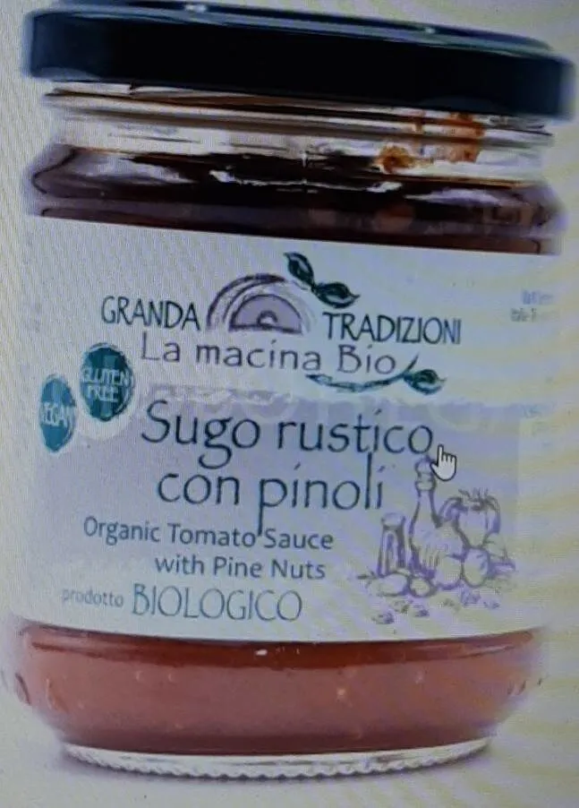 Sugo rustico con pinoli