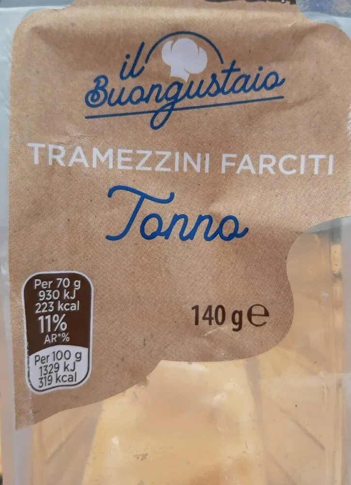 Tramezzini farciti al tonno