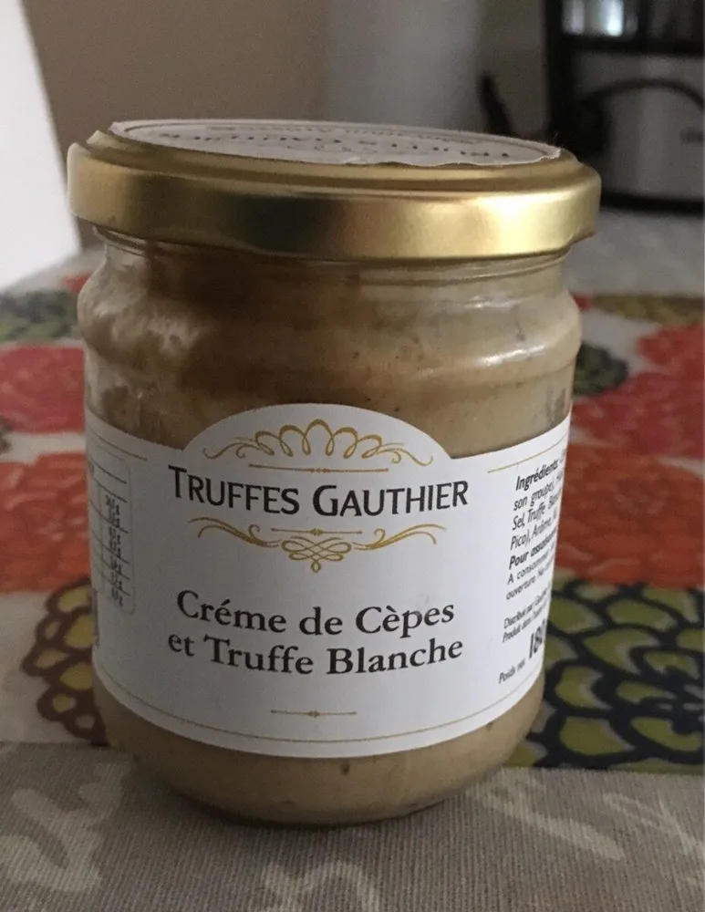 Crème de cèpes et truffes blanches