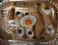 Cannolo siciliano alla crema di latte