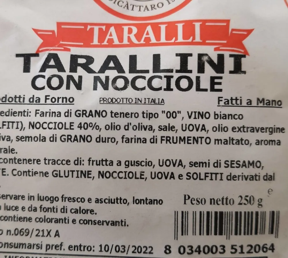 Tarallucci con nocciole
