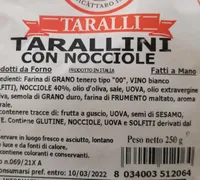 Tarallucci con nocciole