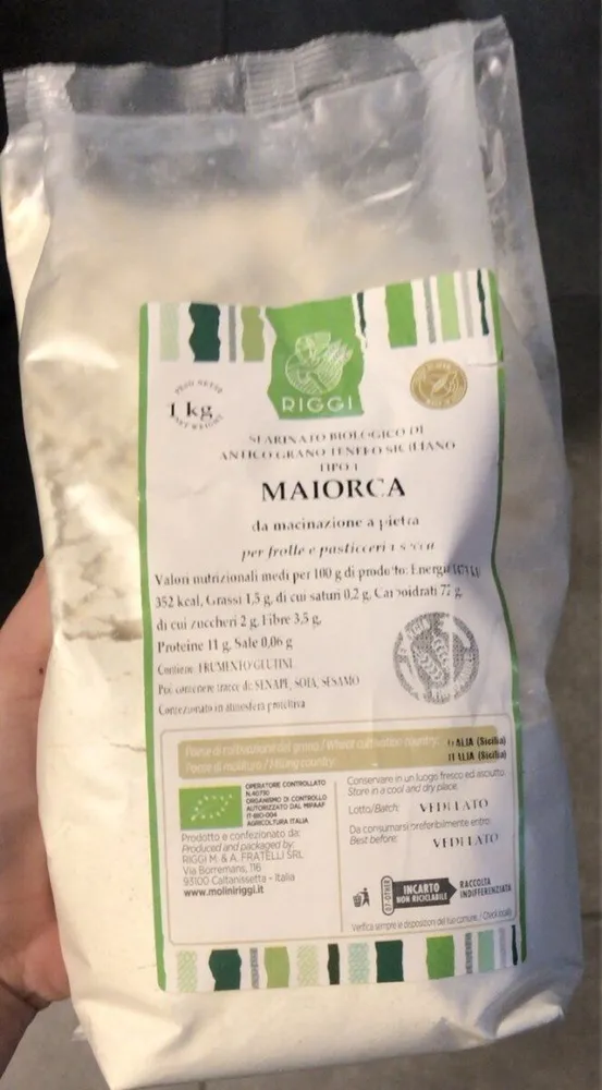 Sfarinato biologico di antico grano tenero siciliano