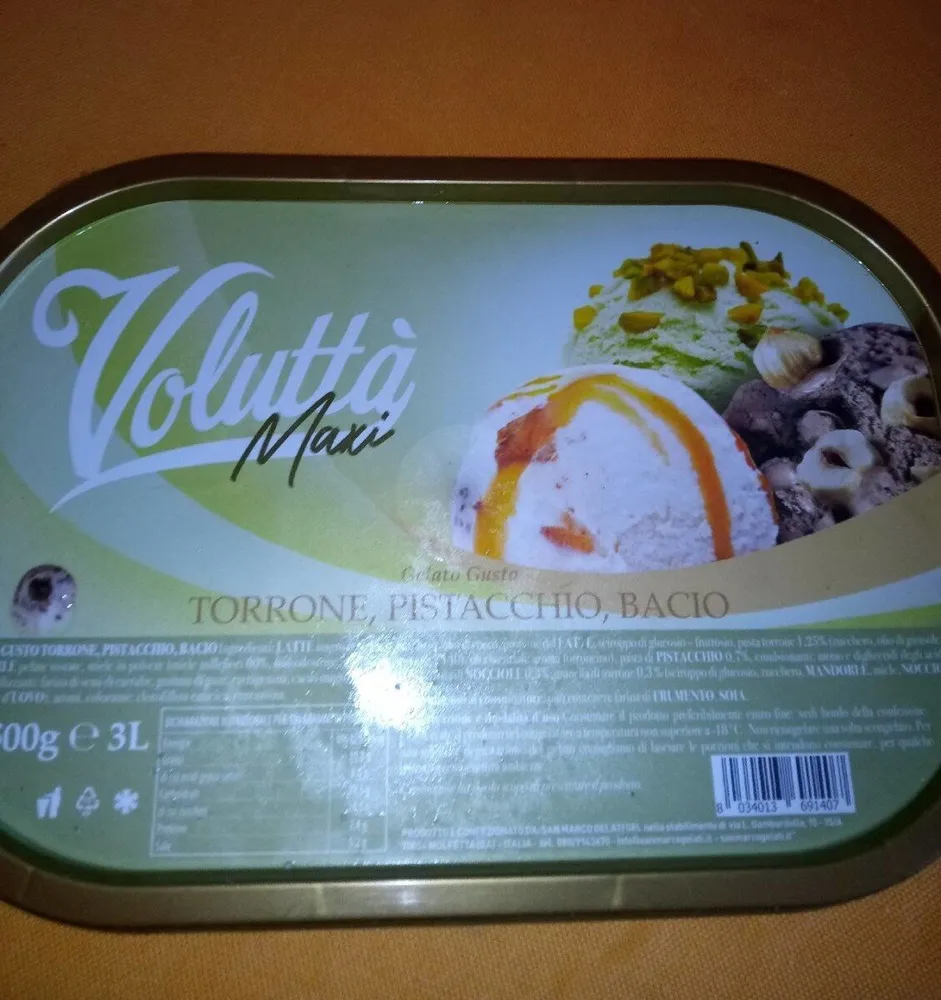 Gelato torrone pistacchio bacio