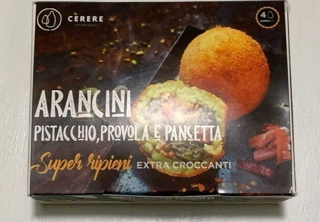 Arancini pistacchio, provola e pancetta