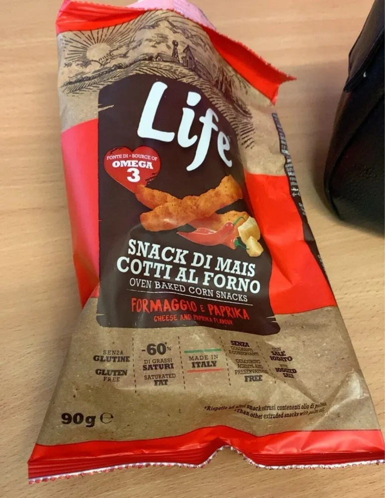 Snack di mais cotti al forno