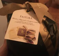 Panettone Recouvert De Chocolat Blanc Et Pistache De Sicile