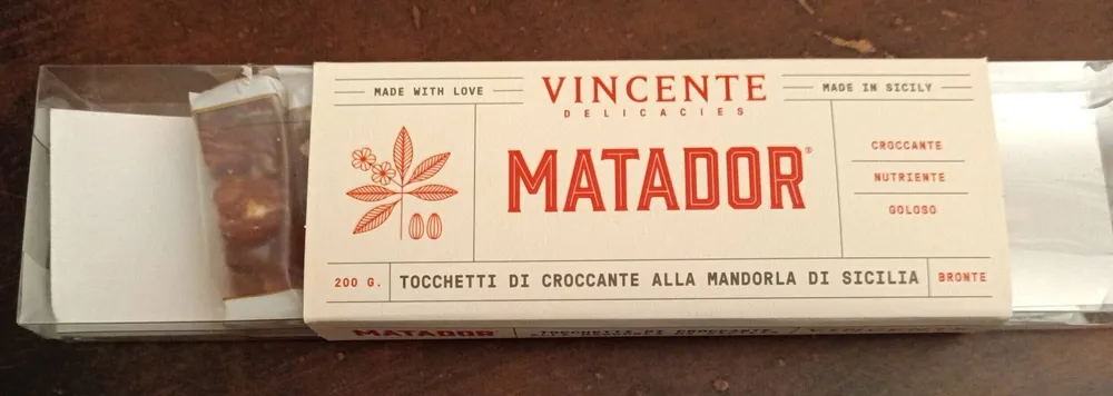 Tocchetti di crocante alla mandorla