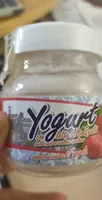 Yogurt con latte alta qualità
