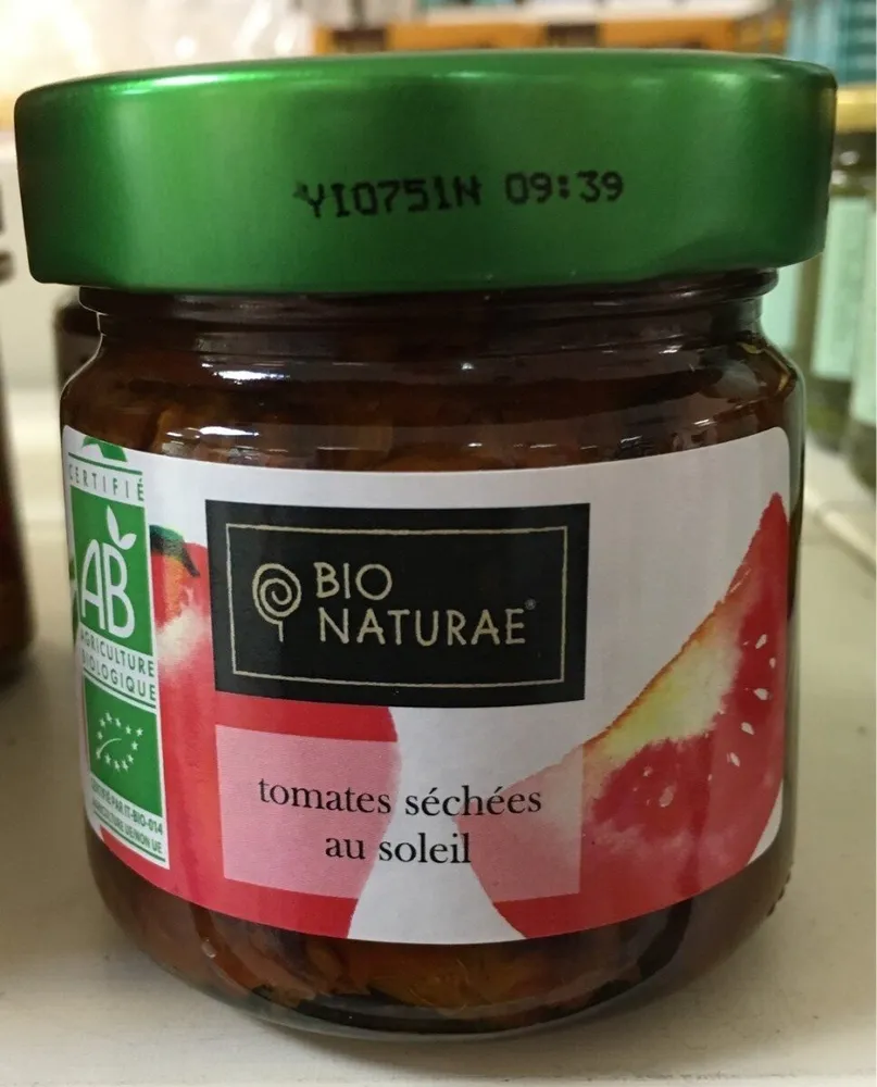 Tomates sechées au soleil