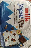 Yogurt Mix bianco con cioccolato e nocciole