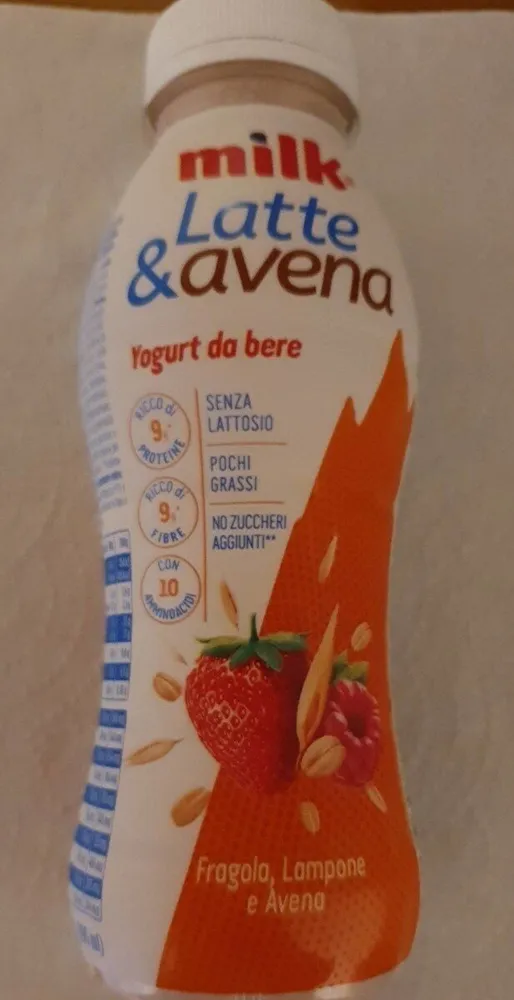 Yogurt da bere latte e avena
