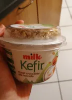 Kefir con Muesli croccante alla nocciola