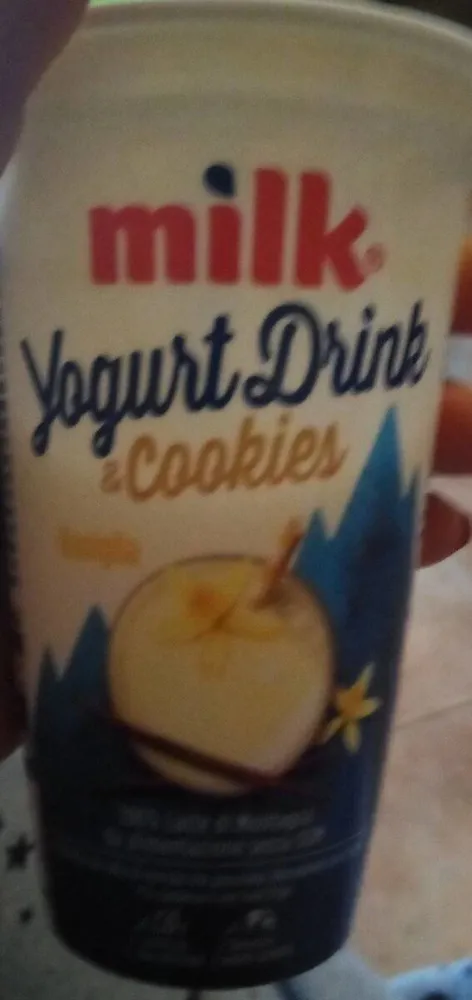 Yogurt drink e cookies
