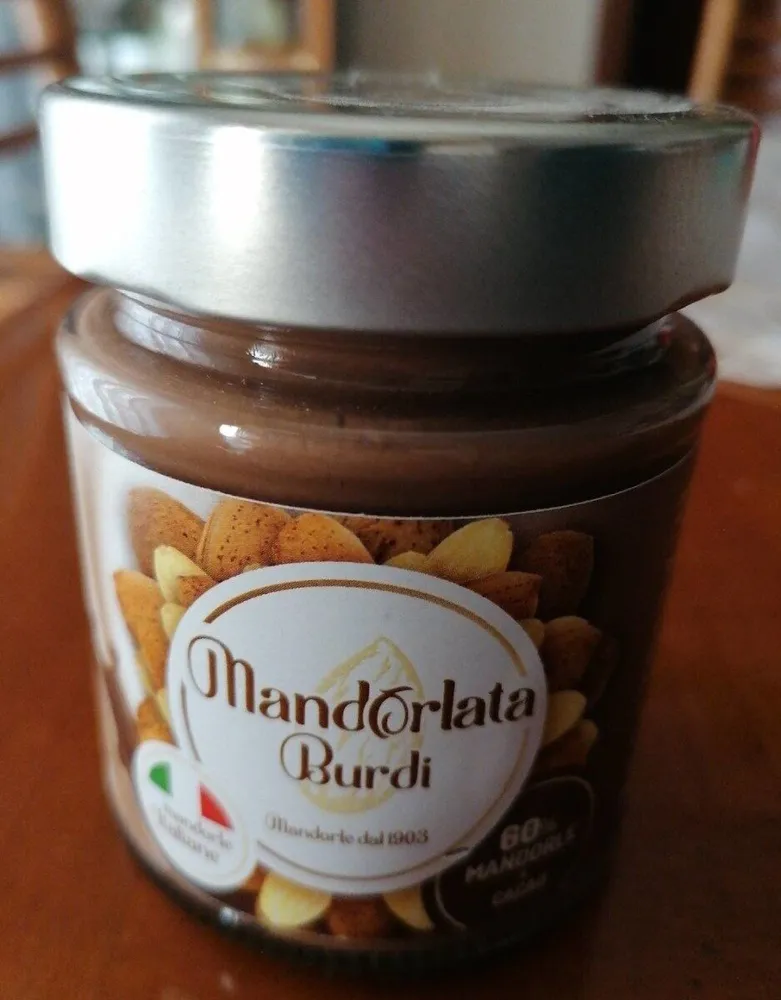 Mandorlata