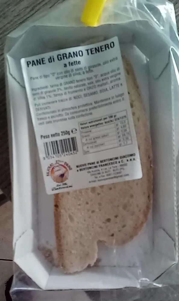 Pane di grano tenero a fette