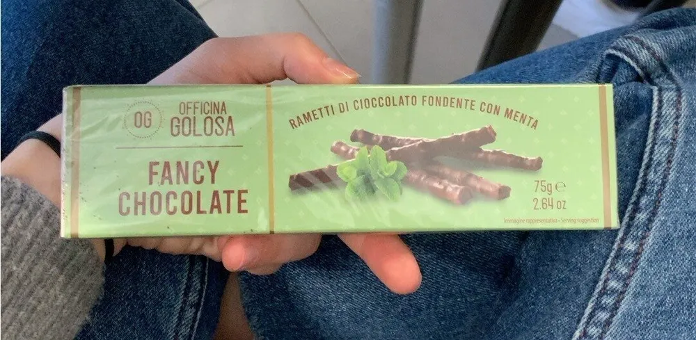 Rametti di cioccolato fondente con menta
