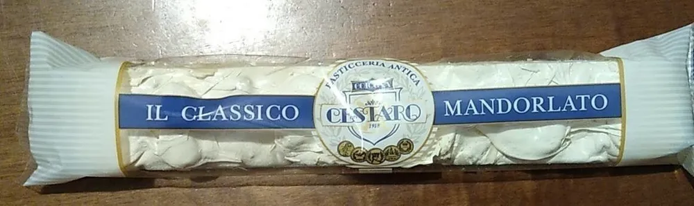 Mandorlato
