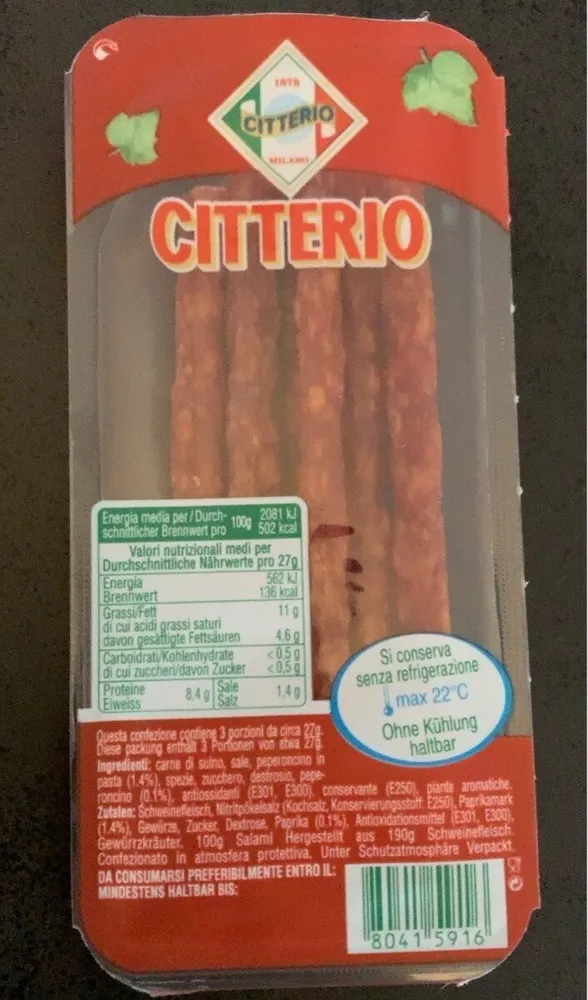 Bâtonnet de salami piquant