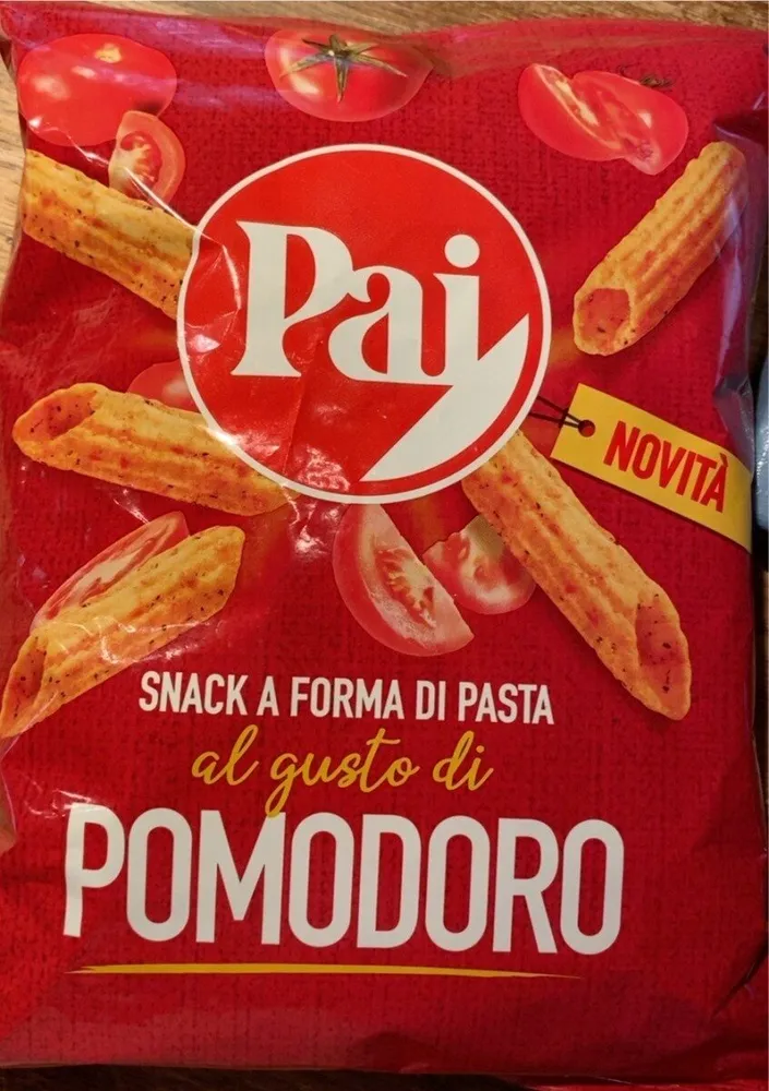 Snack a forma di pasta al gusto di pomodoro