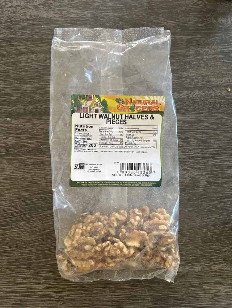 Walnuts Light Halves And Pieces Non-GMO